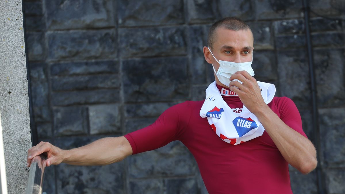 Wisła, 21.08.2020. Polak Piotr Żyła podczas treningu na skoczni im. Adama Małysza w Wiśle, 21 bm. Zawodnicy przygotowujš się do jutrzejszych zawodów letniej Grand Prix w skokach narciarskich. (js) PAP/Grzegorz Momot