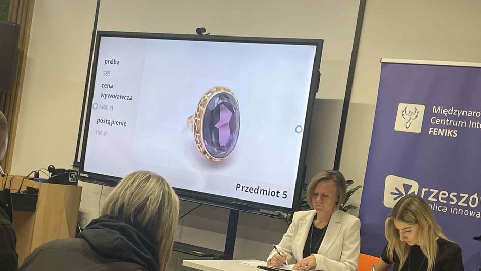 Biżuteria, która została zlicytowana na aukcji w Rzeszowie.