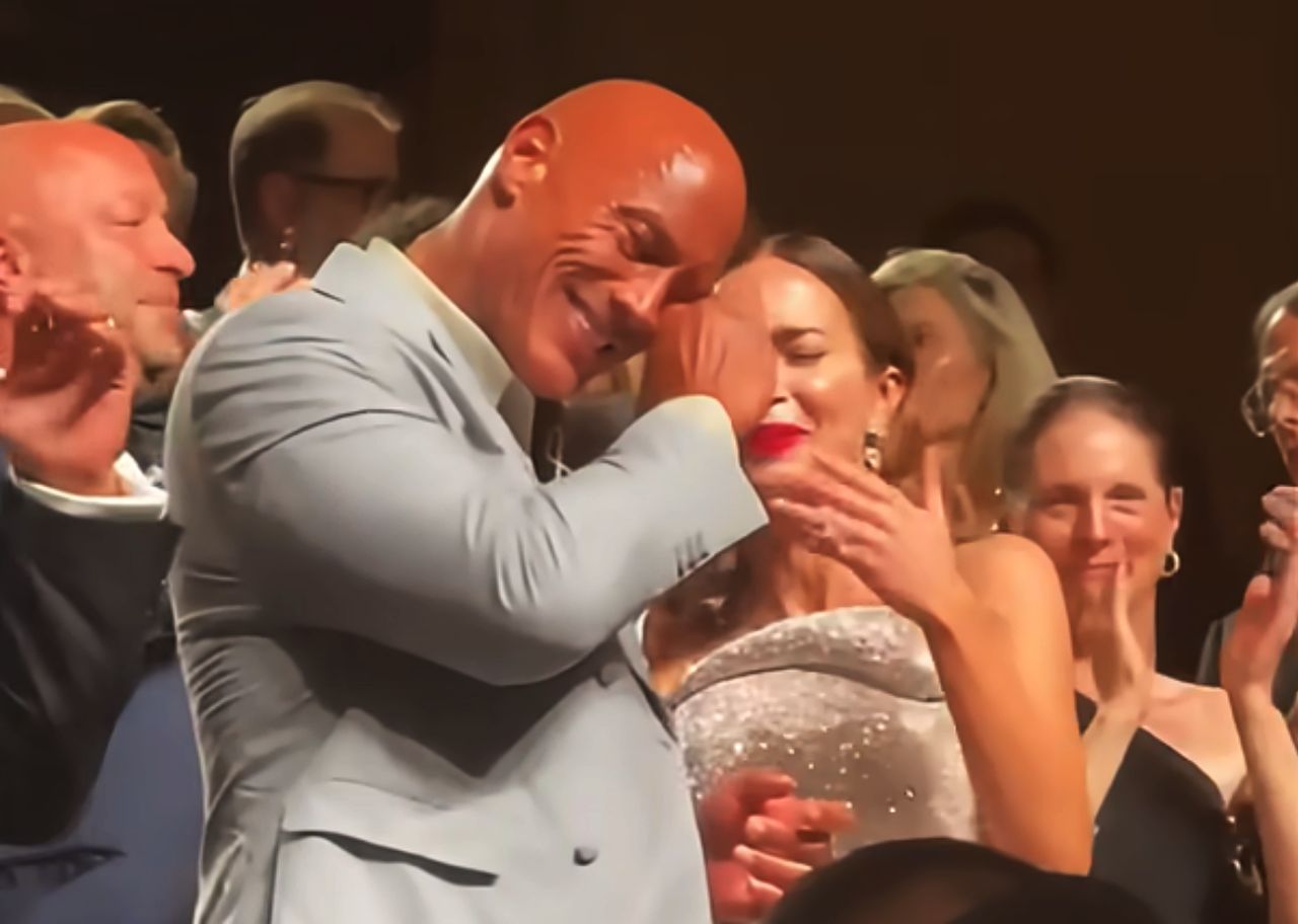 Płakał, gdy bili mu brawo. Potem film okazał się finansową klapą