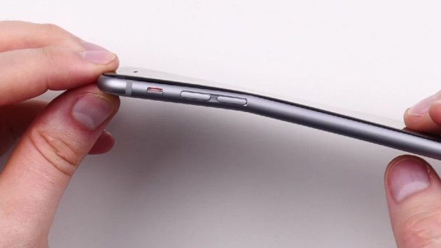 iPhone 6 Plus smartfon wyginanie