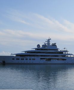 Rosyjski superjacht Amadea w Honolulu. Teraz z amerykańską banderą