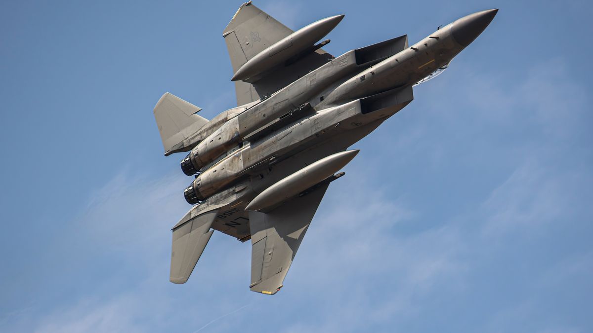 TANAGRA AIR BASE, ATHENS, GREECE - 2021/09/05: United States Air Force (USAF) McDonnell Douglas F-15 Eagle fighter jet aircraft is flying at Tanagra Air Base during the Athens Flying Week air show. The USA is a member of the NATO military alliance. The specific F-15C combat plane registered as 86-0159 has kill markings after taking down MiG-29 during the Operation Allied Force OAF. (Photo by Nik Oiko/SOPA Images/LightRocket via Getty Images)