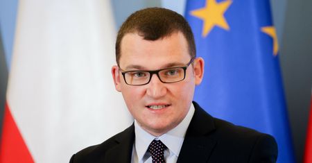 MSWiA: Są gotowe scenariusze na dużą grupę uchodźców z Ukrainy