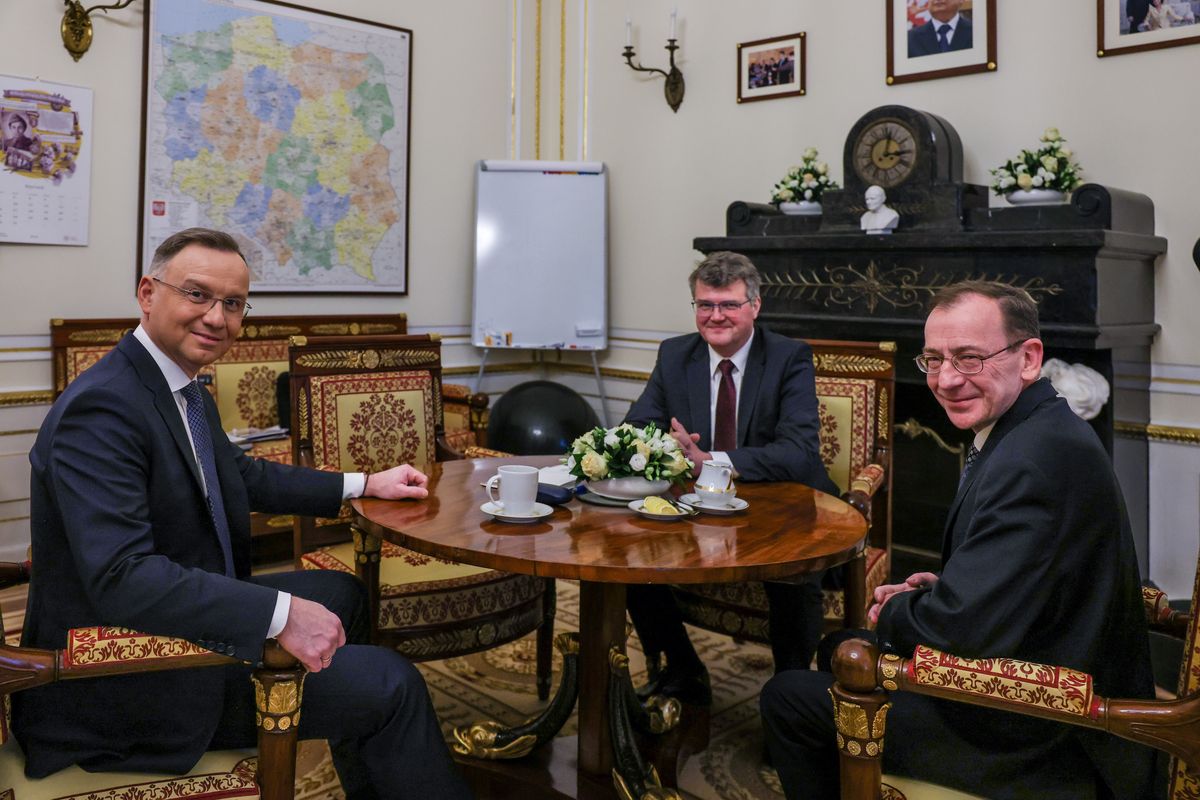 Prezydent Andrzej Duda spotkał się w środę z Mariuszem Kamińskim i Maciejem Wąsikiem