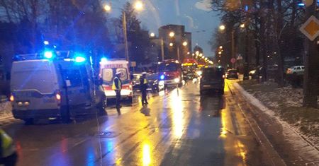 Potrącenie pieszej na przejściu. Ruch wahadłowy na ul. Głębokiej