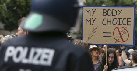 Antyszczepionkowcy w Europie. Gdzie są niebezpieczni?