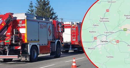 Tir zderzył się czołowo z dostawczakiem. Kierowca nie miał szans