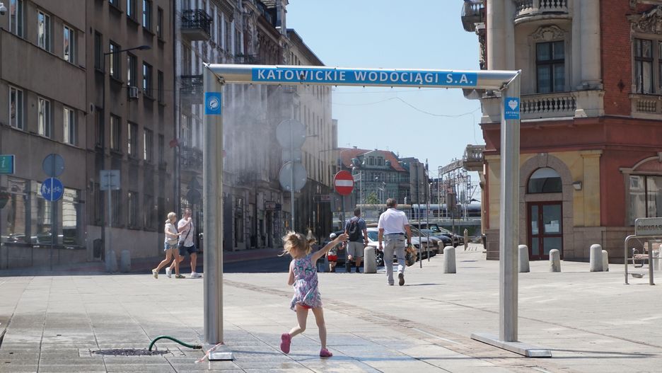 Kurtyna wodna na pl. Kwiatowym w Katowicach