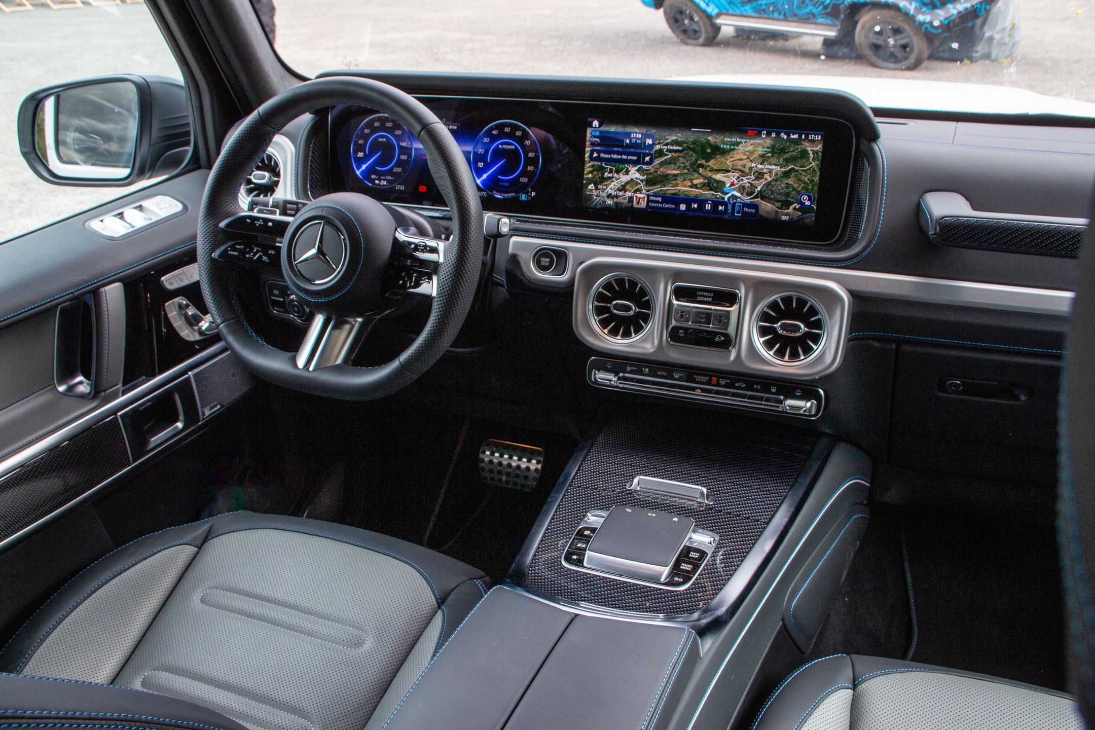 Mercedes-Benz G 580 (W465)