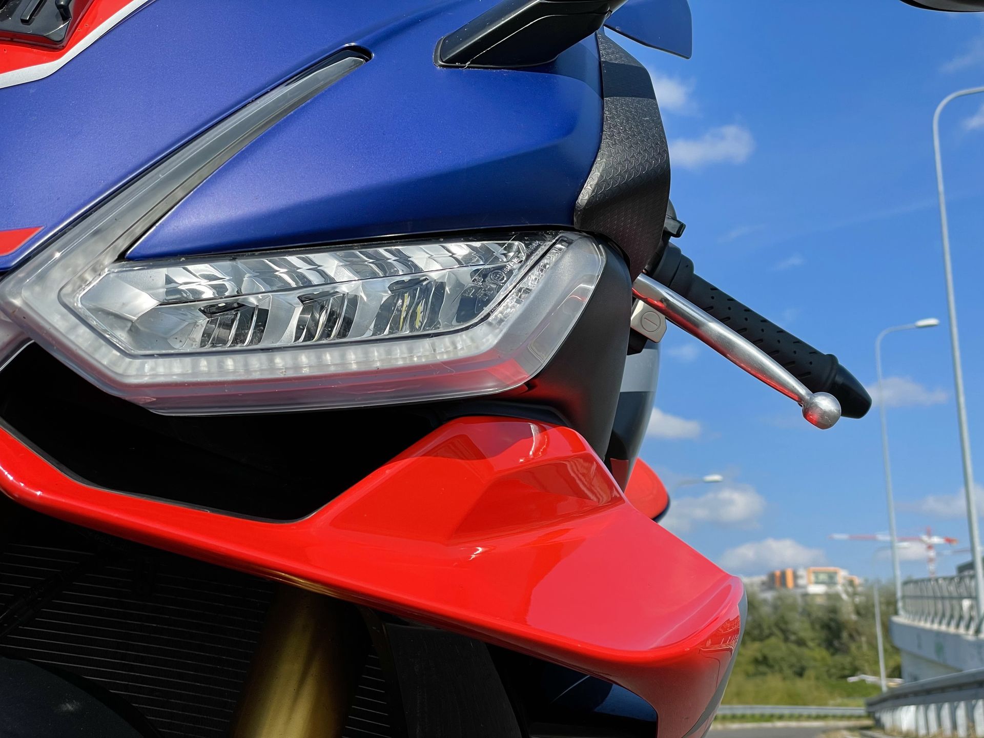 Aprilia RSV4 Factory