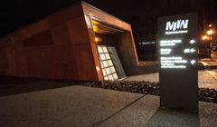 Muzeum II Wojny Światowej w Gdańsku z systemem informacji wizualnej od Advertis