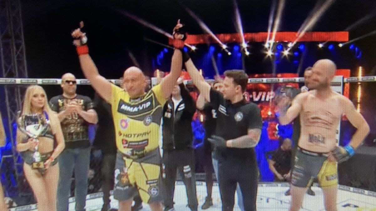 Marcin Najman po wygranej z Ryszardem "Szczeną" Dąbrowskim