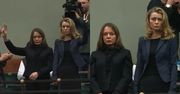 TYLKO NA PUDELKU: Ekspert ocenia zachowanie żon Kamińskiego i Wąsika w Sejmie: "Mają wyglądać skromnie i sprawiać wrażenie przestraszonych"