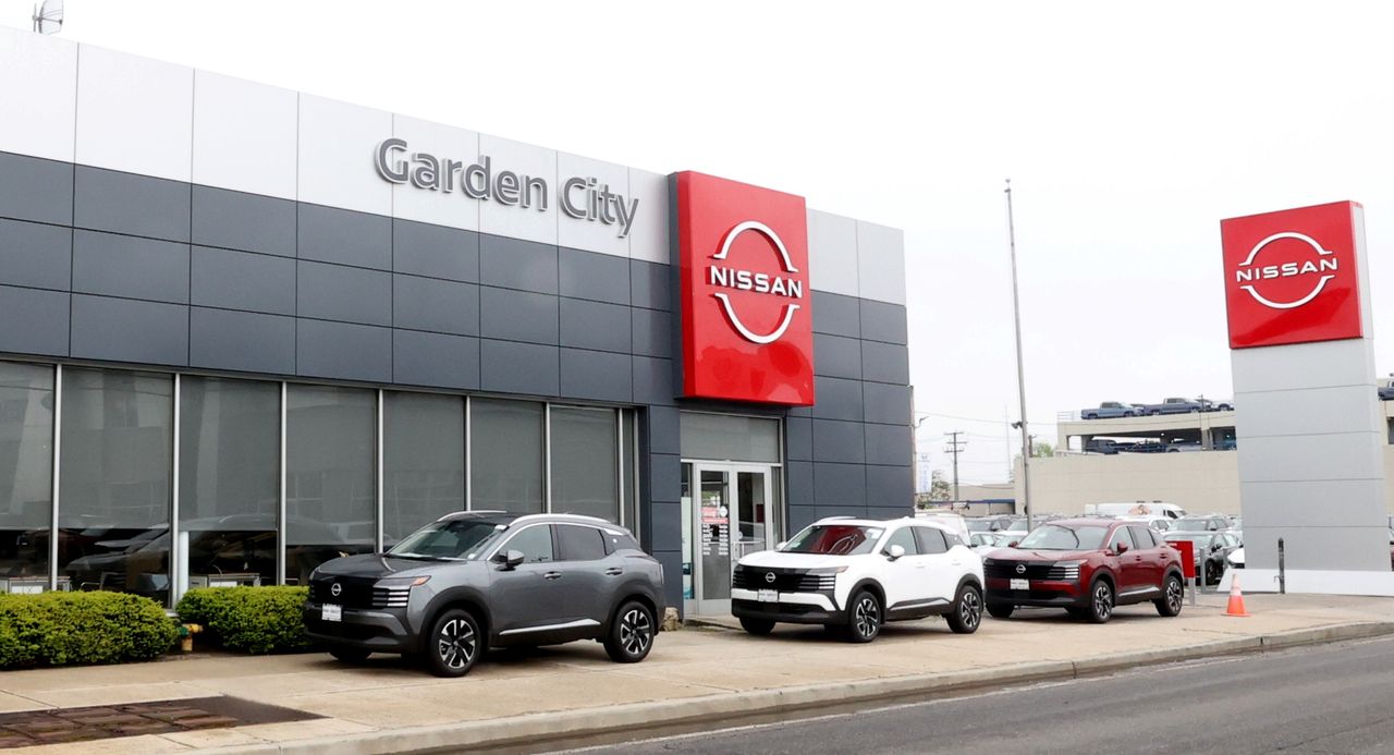 Nissan to slash 20,000 jobs amid massive financial loss