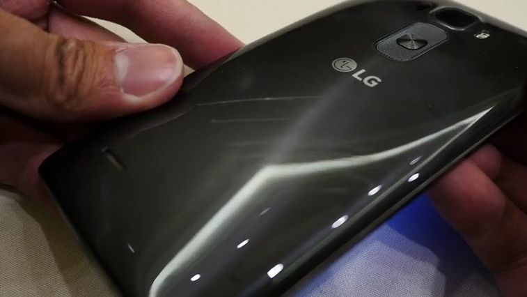 CES 2015: LG G Flex 2 - pierwsze wideopreznetacje 1