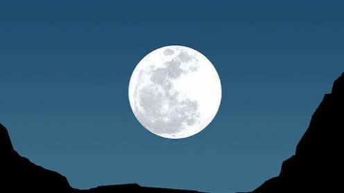 Uwaga, nasz naturalny satelita znika! 1