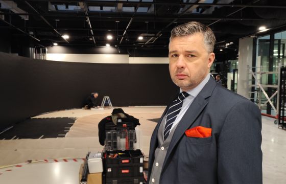 Zajrzeliśmy za kulisy Republiki. Tak powstaje jej nowe studio