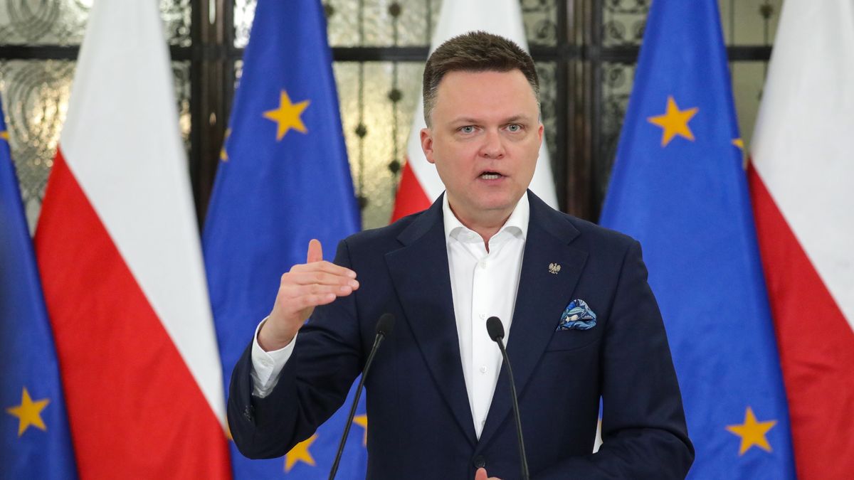 Romanowski dostał azyl na Węgrzech. Hołownia zapowiada wstrzymanie wypłat