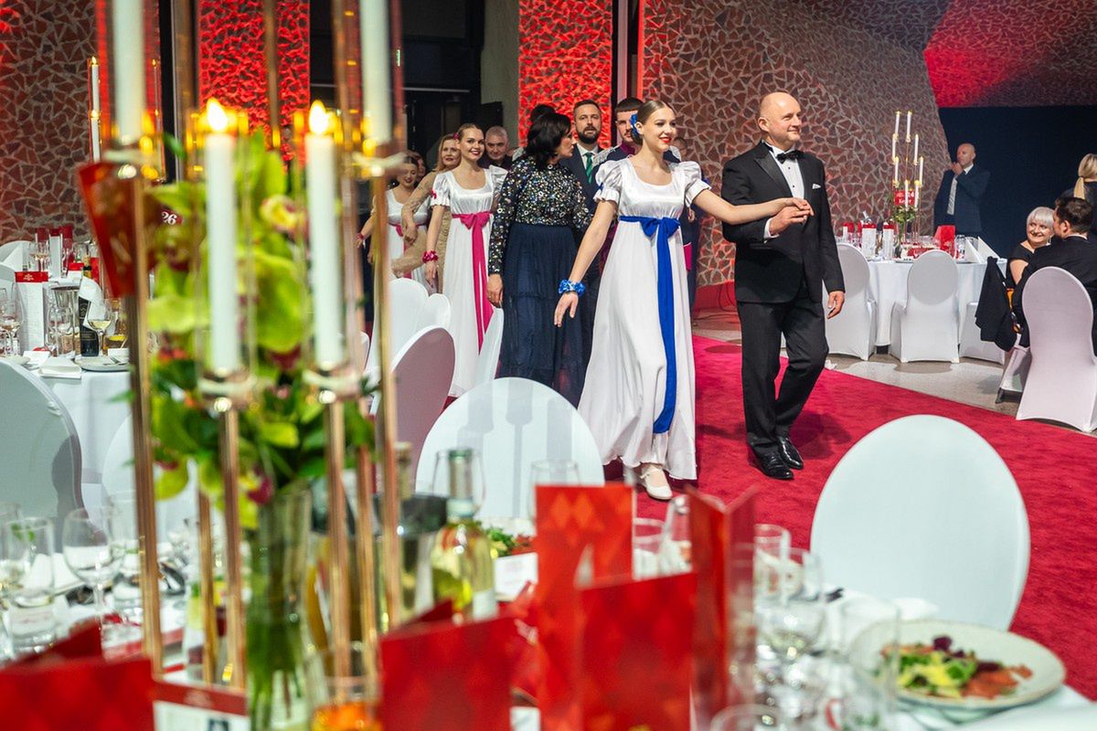 Dochód z balu dla trzech organizacji niosących pomoc. Jedna z terenu Metropolii Toruńskiej