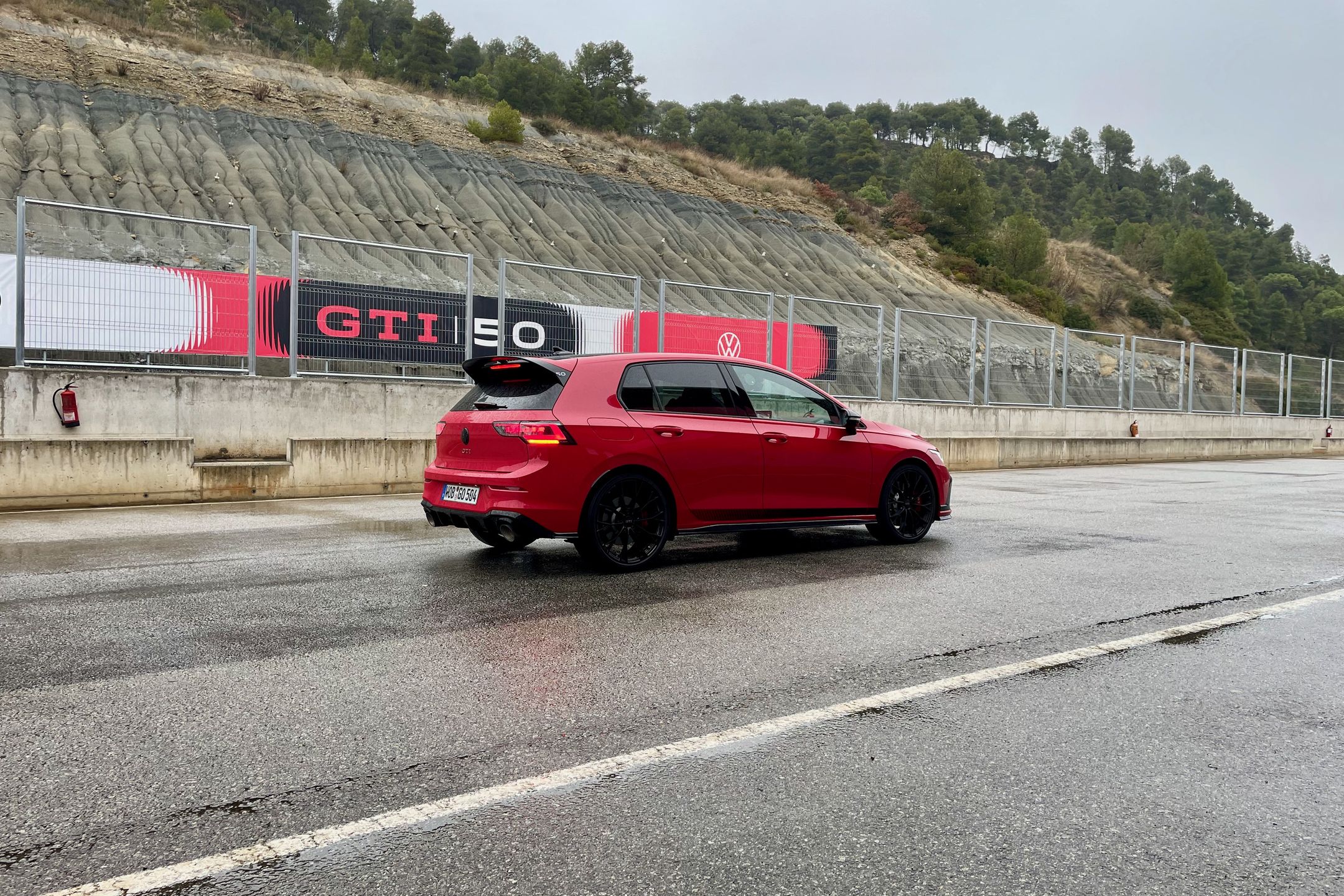 Volkswagen Golf GTI Edition 50