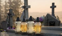 Kancelaria premiera zapowiada centralną wyszukiwarkę cmentarzy i elektroniczną Księgę Cmentarną