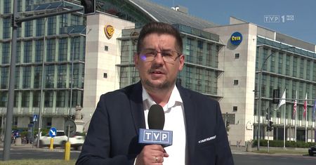 Od zera do gwiazdy "Wiadomości" TVP. Konrad Wąż nie zawsze uprawiał propagandę