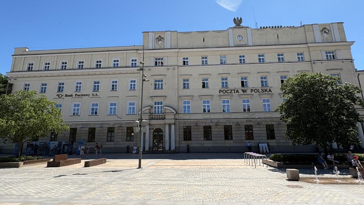 Budynek Poczty Polskiej przy Placu Litewskim w Lublinie