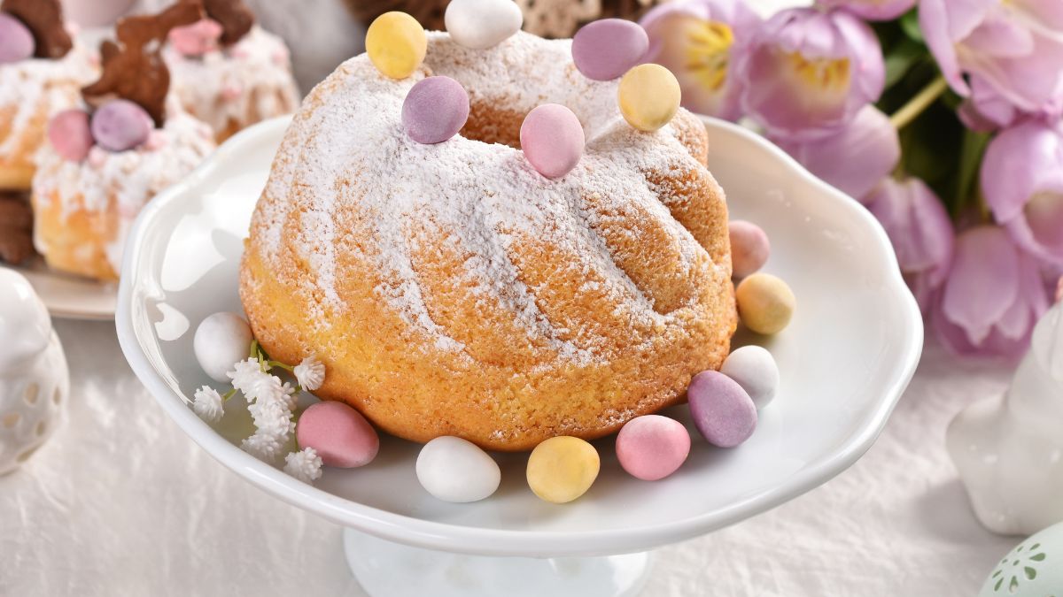 Babka wielkanocna to obowiązkowy wypiek na wiosenne święta