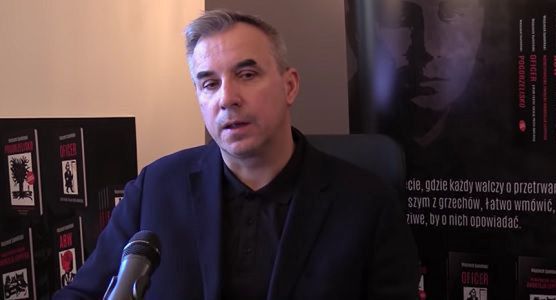 YouTube usunął film Wojciecha Sumlińskiego o pandemii