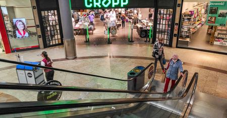 Czy centra handlowe wymrą? Coraz więcej marek wychodzi z galerii. Teraz mają okazję