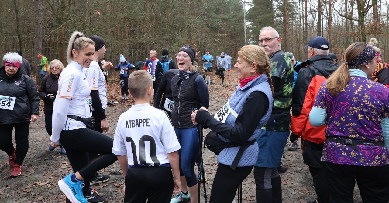 Katowice: Panewnicki Bieg Dzika 2025 w jesiennej scenerii