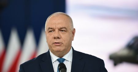 Jacek Sasin pracuje nad nowym podatkiem. Mimo zastrzeżeń
