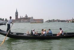 Włosi wydają 10 miliardów euro na niepotrzebne urzędy