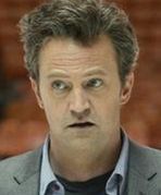 "Go On": Matthew Perry chce Davida Beckhama