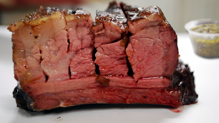 Pieczone żeberka wołowe (mięso i tłuszcz)