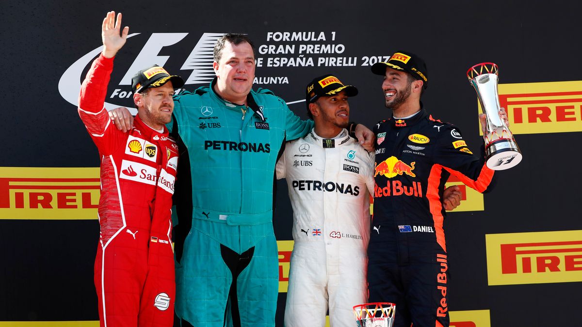 Na podium: Vettel, Hamilton, Ricciardo