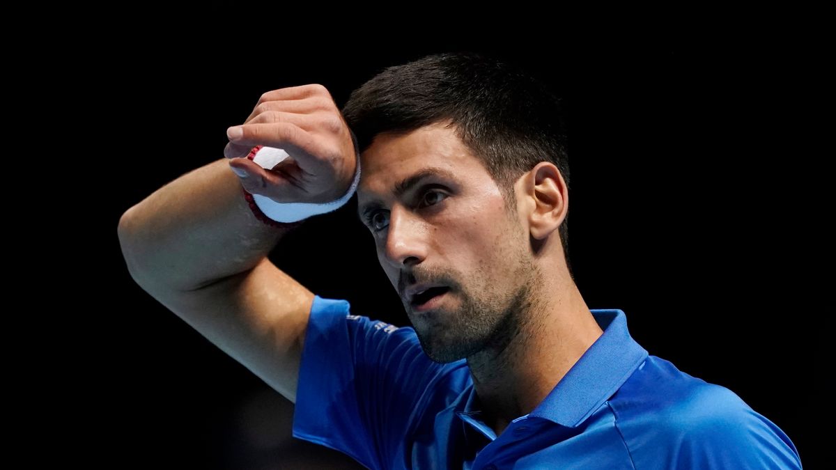 PAP/EPA / WILL OLIVER / Na zdjęciu: Novak Djoković