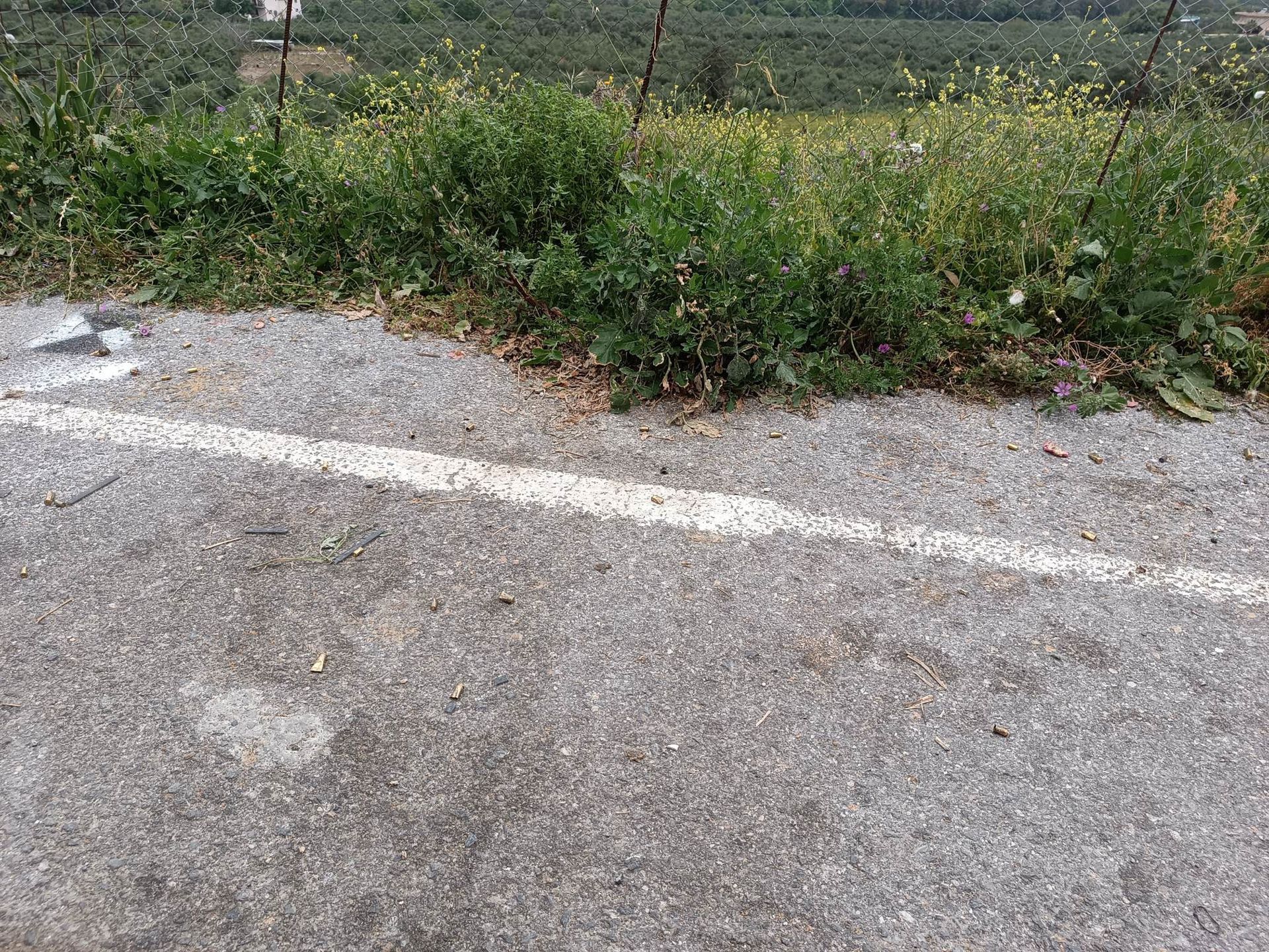 Przy drodze można znaleźć łuski od nabojów