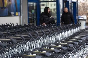 Bułgaria przyjęła euro i... inflacja spadła. Są pierwsze dane po zmianie waluty