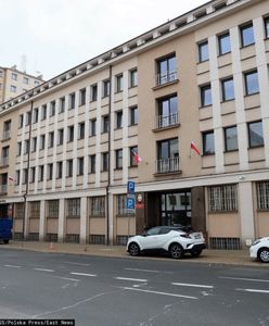 Akta przechowywane w garażu. Prokurator latami miał blokować sprawy PiS