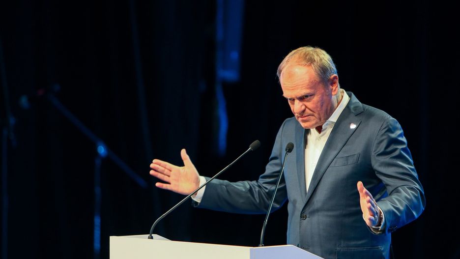 Donald Tusk
Szczecin, 15.05.2025. Przewodnictwo Polski w Radzie UE. Premier Donald Tusk przemawia podczas otwarcia XI Mi�dzynarodowego Kongresu Morskiego w Teatrze Polskim w Szczecinie, 15 bm. W ramach kongresu odby�o si� tak�e nieformalne spotkanie ministr�w UE ds. morskich. (amb) PAP/Lech Muszy�ski
Lech Muszy�ski
morskie, nieformalne, polityka, przewodnictwo, rada, spotkanie, UE, Unia Europejska, wizyta premiera