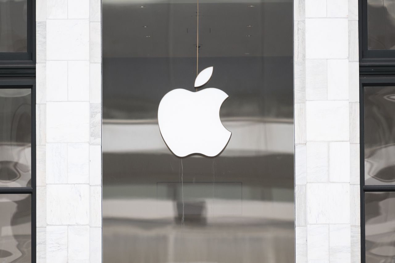 UNITED STATES - JANUARY 25: The Apple logo hangs at Apples Carnegie Library store in Washington on Tuesday, January 25, 2022. (Photo By Bill Clark/CQ-Roll Call, Inc via Getty Images)