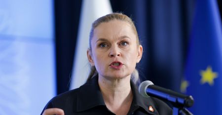 Nauczyciele mogą zacząć odliczać. To wtedy pieniądze mają trafić na ich konta