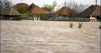 Powódź w Rumunii - tysiące domów pod wodą