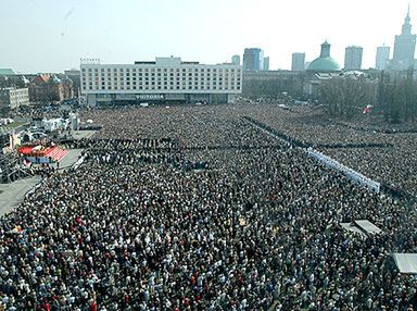 Warszawa pożegnała Papieża