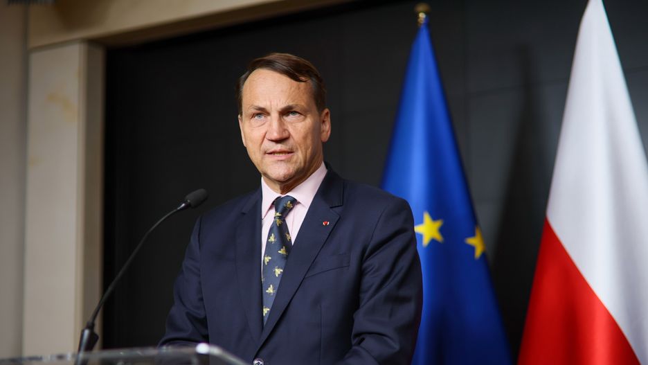 Rados�aw Sikorski
Warszawa, 10.09.2025. Wicepremier, minister spraw zagranicznych Rados�aw Sikorski na konferencji prasowej w siedzibie MSZ w Warszawie, 10 bm. Spotkanie dot. naruszenia przestrzeni powietrznej na terytorium RP. (aldg) PAP/Leszek Szyma�ski
Leszek Szyma�ski
konferencja, konferencja prasowa, naruszenie polskiej przestrzeni powietrznej, polityk, polityka, ministerstwo spraw zagranicznych