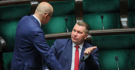 Czarnek: Zadbajmy o ludzi, a w drugiej kolejności o zwierzęta