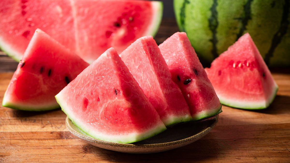 Jak pokroić arbuza? Fot. AdobeStock