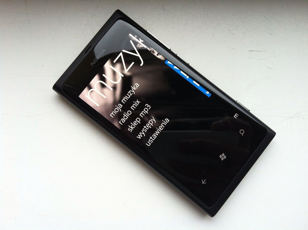 Nokia Lumia 800 - "prawdziwy" Windows Phone [test] 17