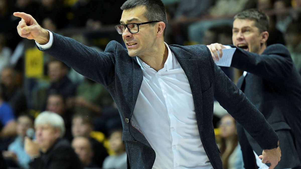 PAP / Adam Warżawa  / Na zdjęciu: Bartosz Sarzało